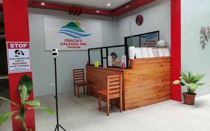 RedDoorz @ Gracia's Calzada Inn Camiguin