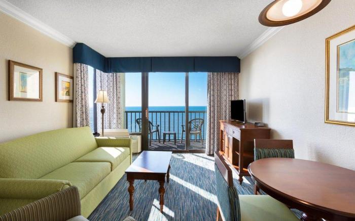 Sea Crest Oceanfront Resort