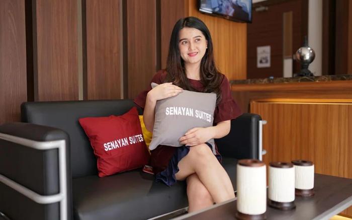 SENAYAN SUITES