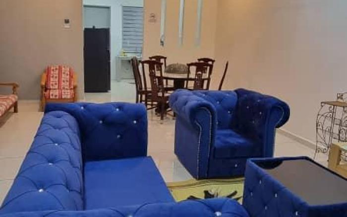 Flora Homestay Jenjarom