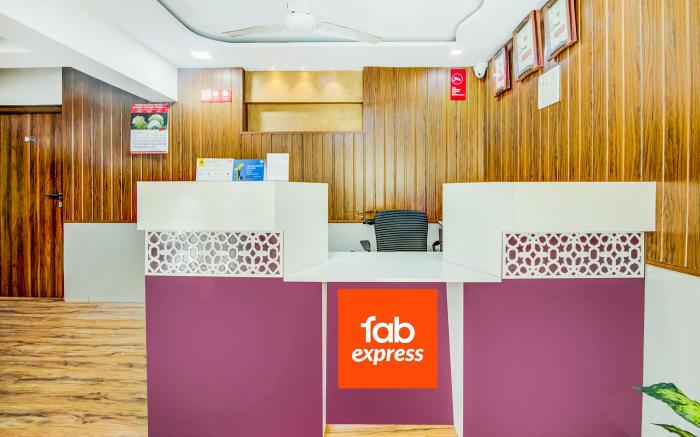 FabExpress Terminus Square