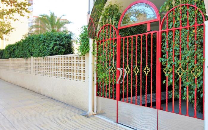 Cadiz 4-B in Benidorm