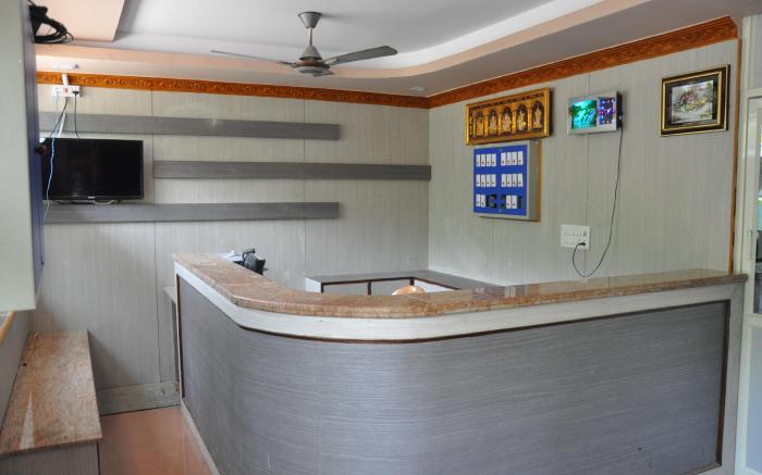 C M HOTEL