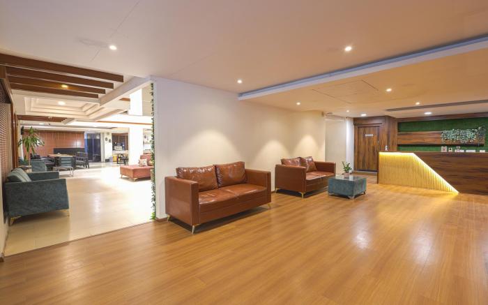 Monday Hotels HITEC City