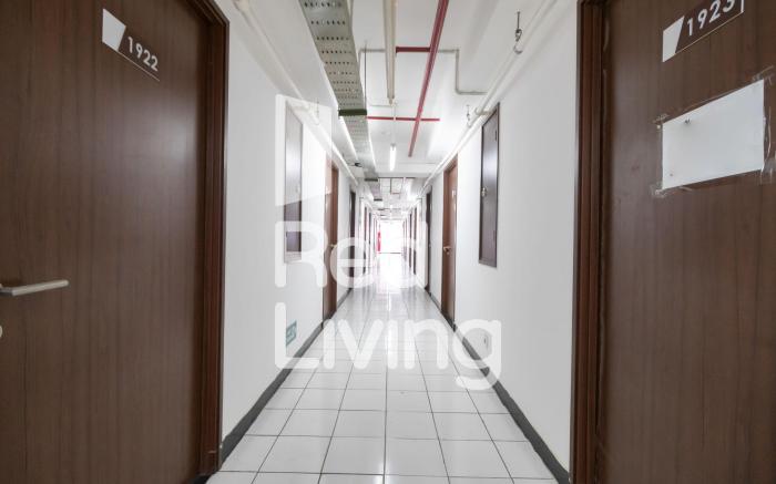 RedLiving Apartemen Gunung Putri Square - Sansan Room with Netflix