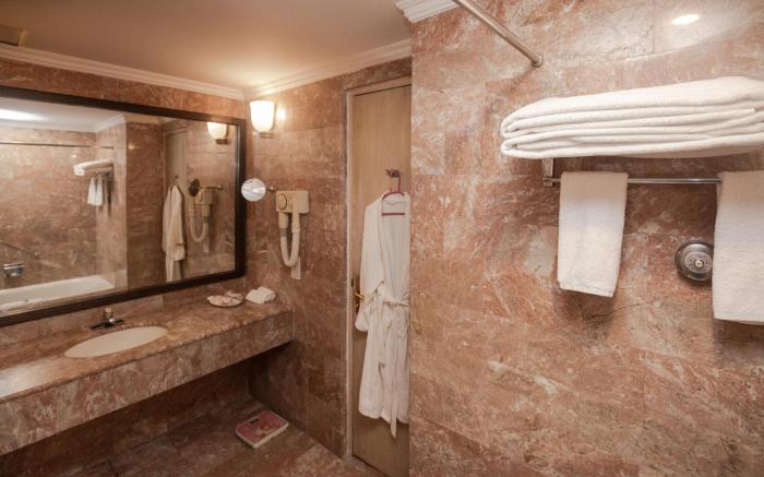 The Malla Hotel