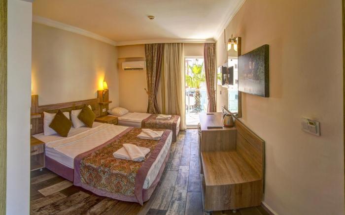 Arsi Enfi City Beach Hotel