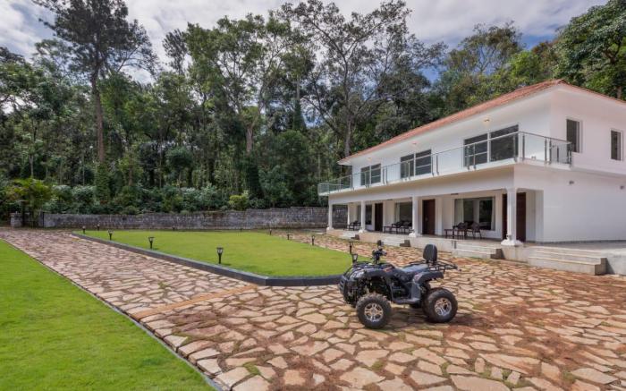 Tusker Trail