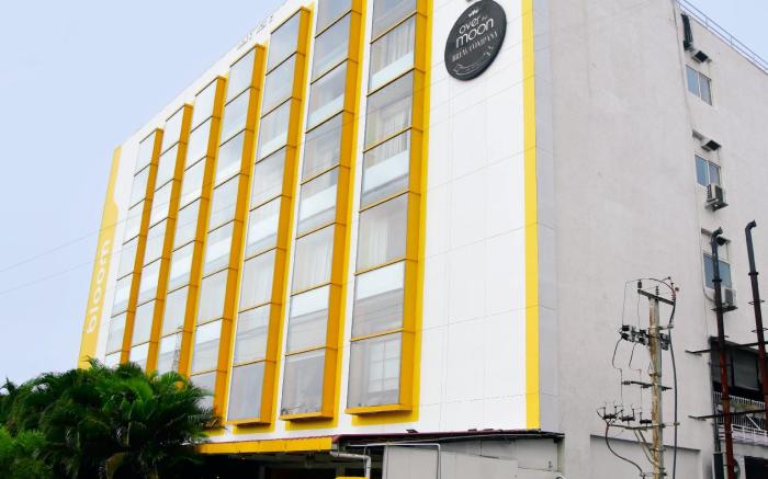 Bloom Hotel Gachibowli