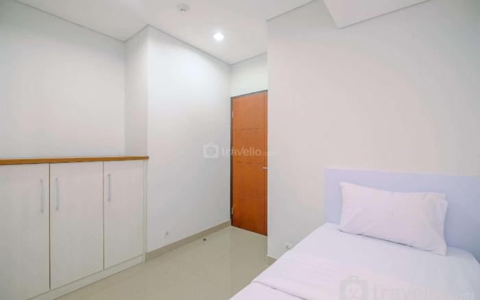 Nice Comfort 2BR Royal Olive Residence By Travelio