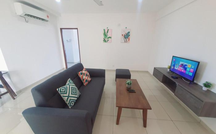 LOVELY COZY 2ROOM SUITE7PAX@JURU SENTRAL ICON CITY