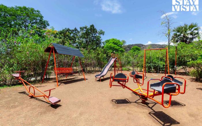 StayVista at El Parque with Pvt Pool