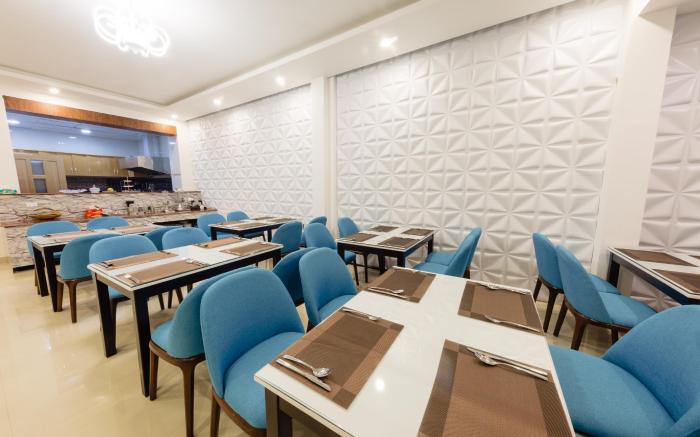DKD TRIO HOTEL HUE