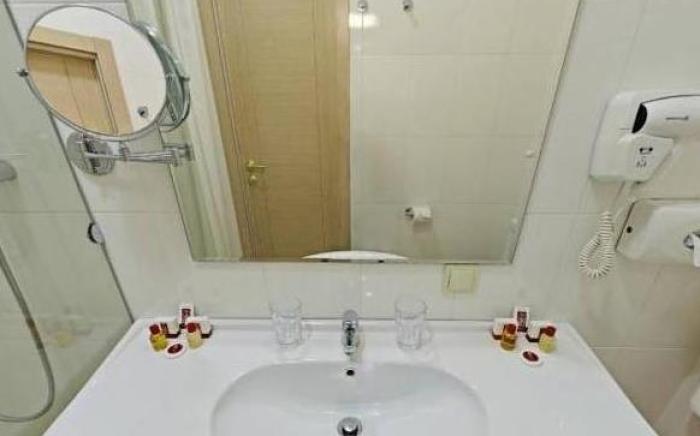 Flowers Hotel