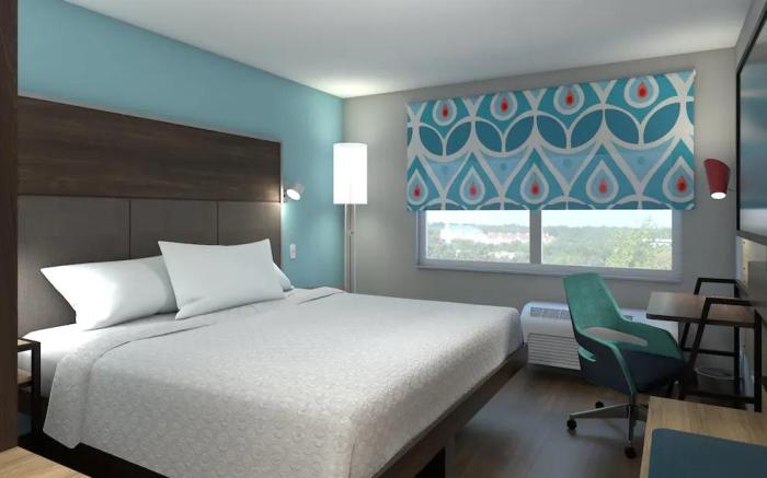 Tru by Hilton Wilmington