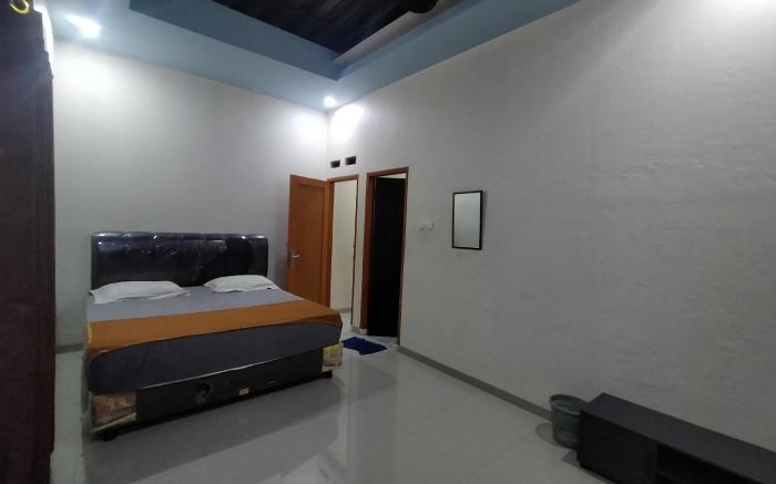 VILLA RUMAH HC