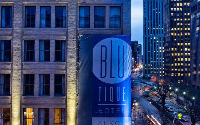 BLU-Tique, Akron, a Tribute Portfolio Hotel
