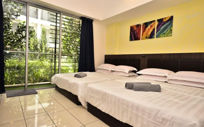 H&F Homestay the two Owls Nest Aeropod Sovo Studio