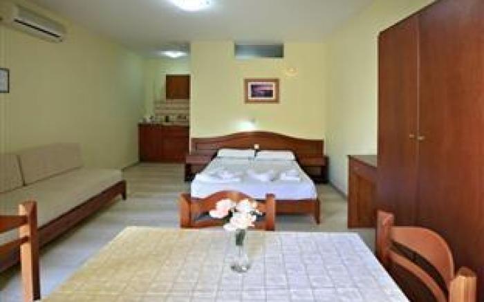Paradise Apartments