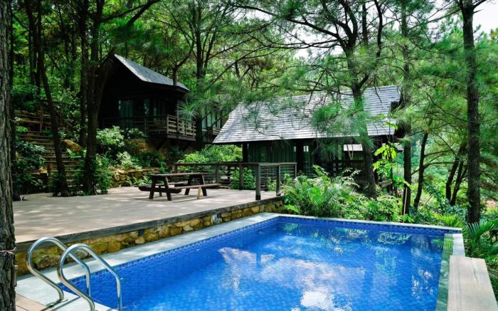 Amaya Retreat
