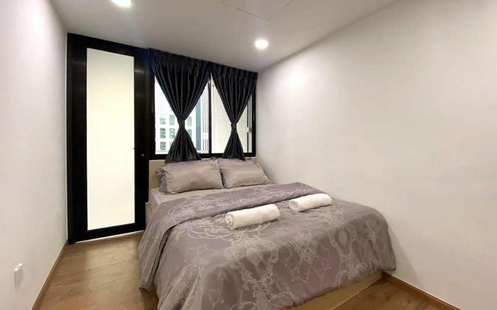 Entire 2Bedroom Fahrenheit88 Condo Facing Pavilion
