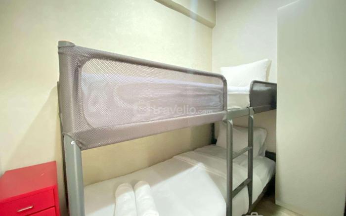 Cozy Furnished 2BR Grand Asia Afrika By Travelio