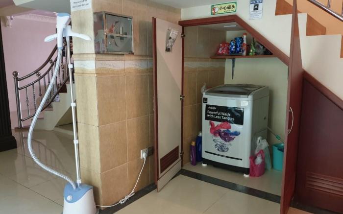 Seladah Stay F [Twin Room with Shared Bathroom]