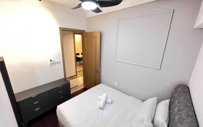 Garden View 2BR unit at R&F Princess by ANJU