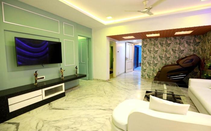 Kandivali East-Pool Villa,Terrace- 4.5 Bedroom 