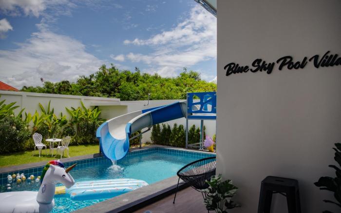 Blue sky pool villa  บ้านพลูวิลล่า 3  นอน 3  น้ำ