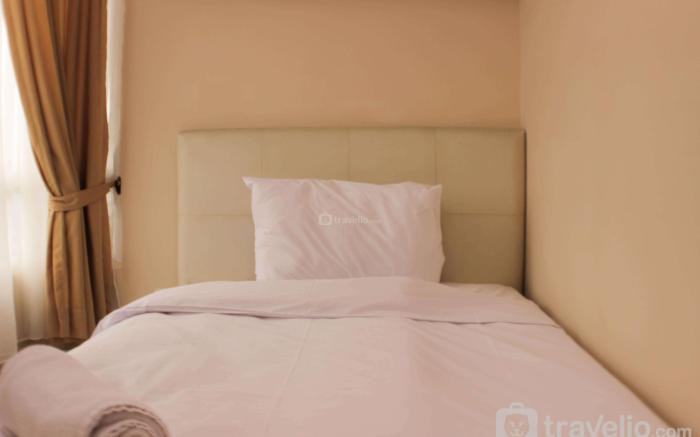 Best Deal 2BR Cinere Bellevue Suites By Travelio
