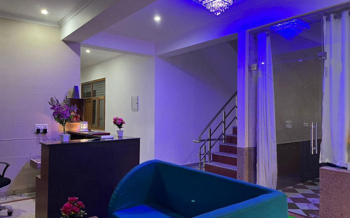 SRH HOTEL