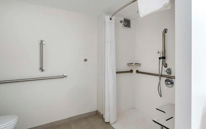 MainStay Suites Lexington I-75