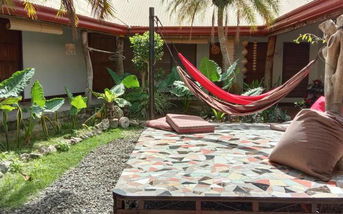 Herbs Guesthouse & Restaurant
