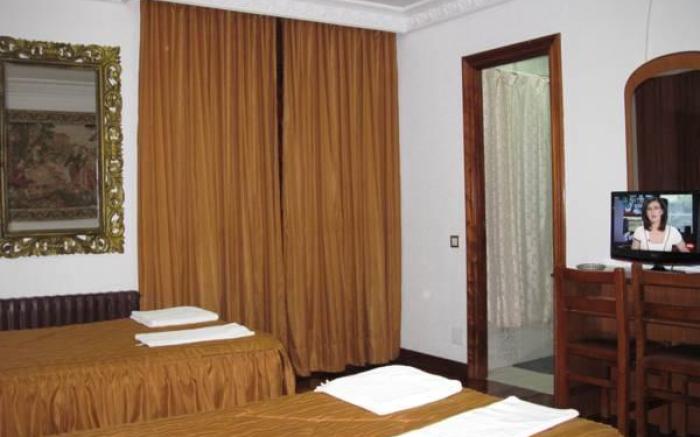 Hotel Antoyana