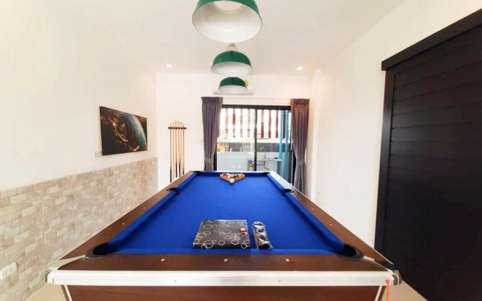 Pool Table  & Slider Party Home Huahin 4 Bedrooms