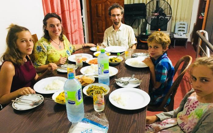 Sudu Neluma Home Stay