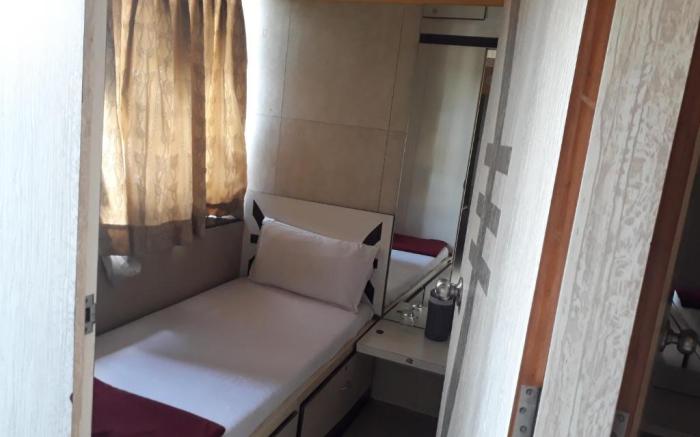 Apollo Guest House
