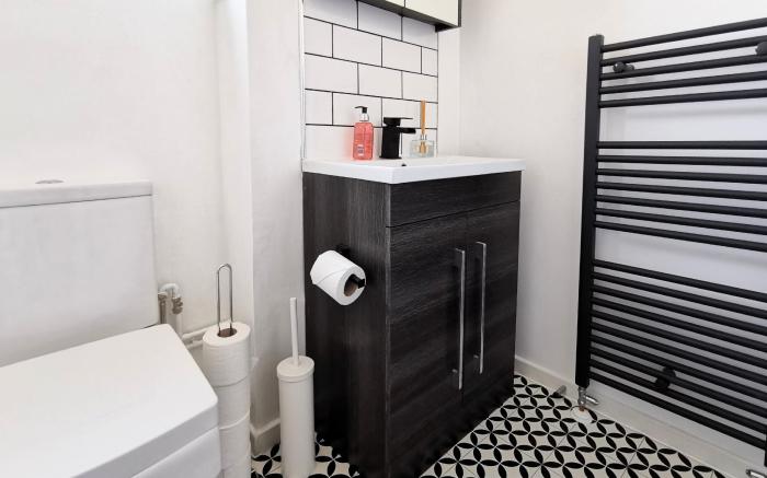 Six(6)-bedroom Contractor House ★ 9Beds ★ Netflix 