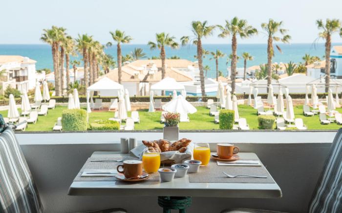 Mitsis Royal Mare Thalasso Resort
