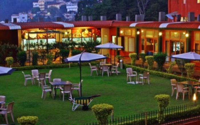 Hotel Vivek Coonoor