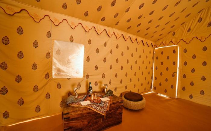 The Captain Desert Camp