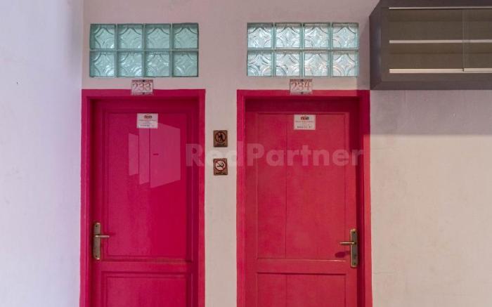 Asri Residence near Jalan Iskandar Muda Medan Mitra RedDoorz
