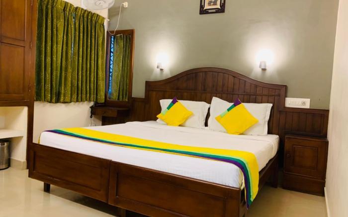 Skylark Holidays