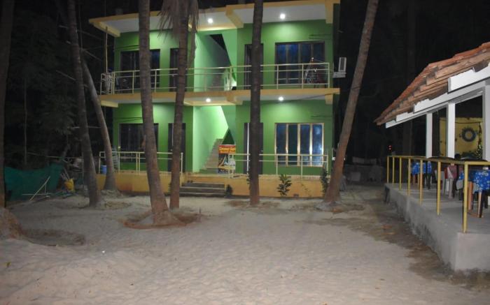 Coconut Garden Beach House