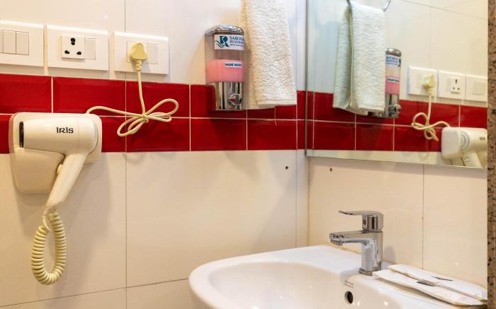 Sarovar Residency Service Apartment Hotel