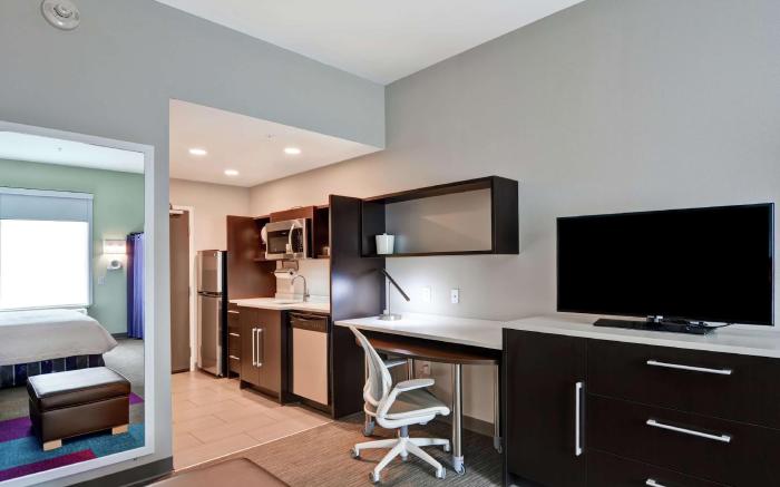 Home2 Suites by Hilton Pensacola I-10 at North Davis Hwy