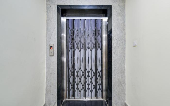 Super Townhouse Hitech City Madhapur