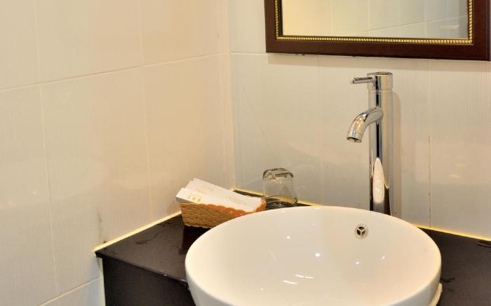 Janus Hotel