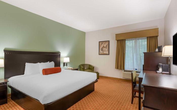 Best Western Plus Hopewell Fort Lee